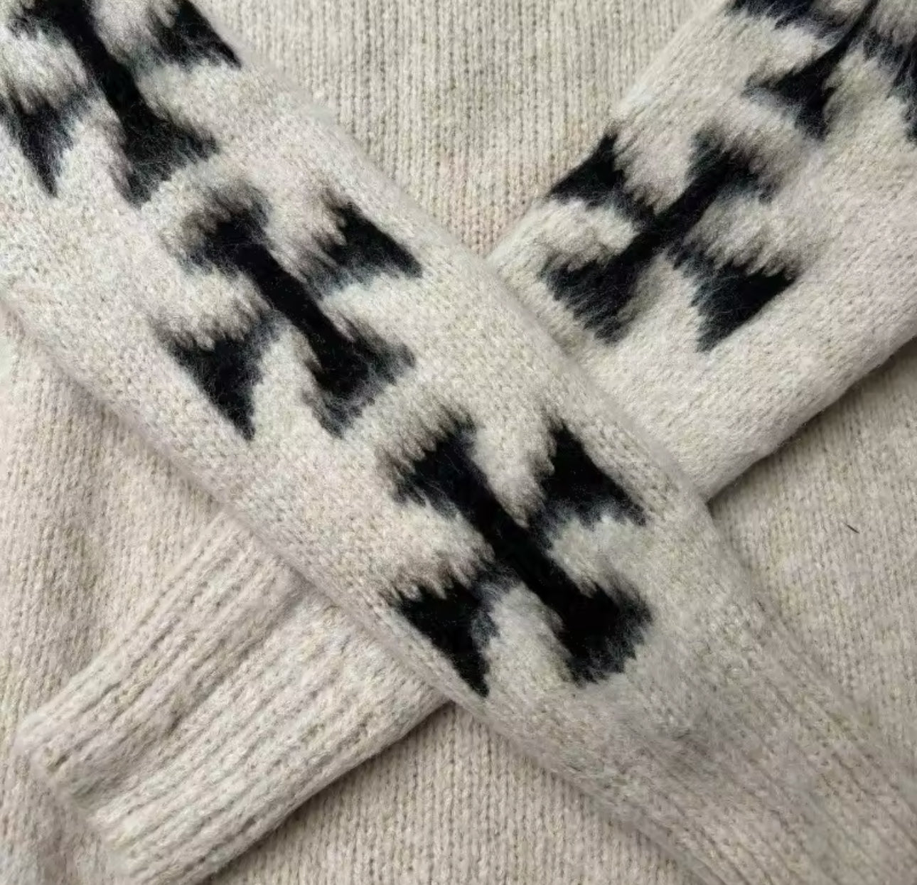 CROSS KNIT JUMPER