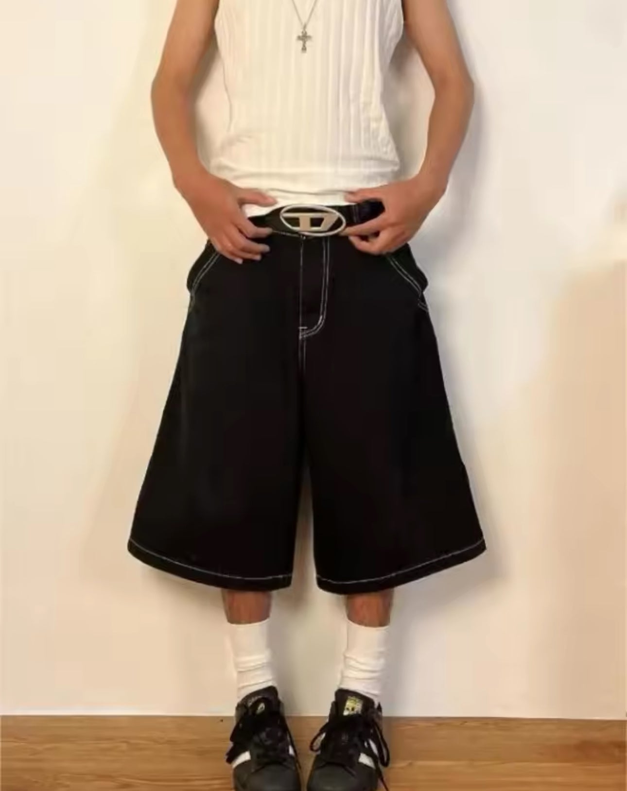 OVERSIZED BLACK JORTS