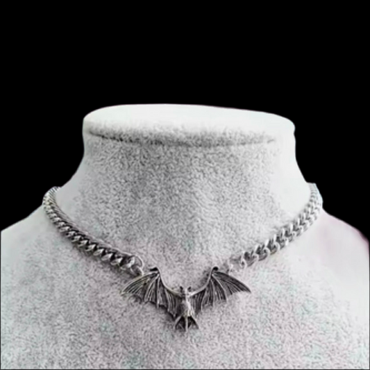 SILVER BAT CHAIN