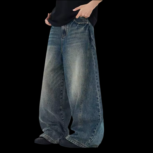 OVERSIZED BLUE DENIM JEANS